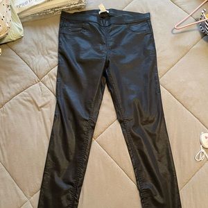 🎃3/$26 SALE🎃 H&M Jeggings Style Pull On Pants